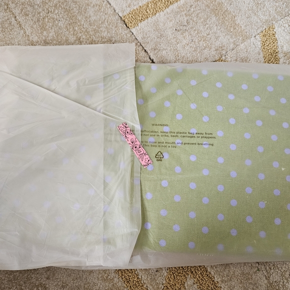 NWTIB Matilda Jane Weekender Bag - Picture 4 of 4